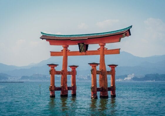 Le Soleil Levant Brille pour les Nomades Numériques : Le Nouveau Visa Japonais