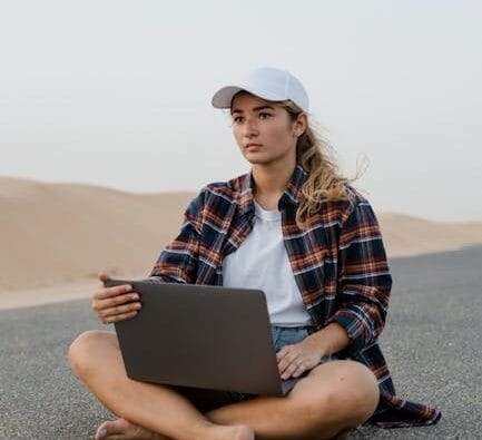 L'attrait grandissant du 'slow travel' : une exploration consciente pour le nomade digital