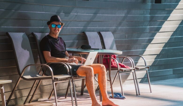 Guide du Nomade Digital à Gran Canaria : Vivre et Travailler au Paradis