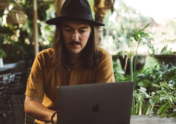 Guide du Nomade Digital à Ubud : Vivre et Travailler au Paradis Balinais