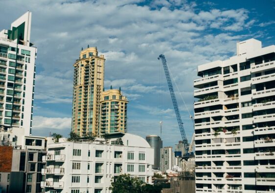 Nomadisme conscient : et si le modèle Yakten pouvait apaiser la gentrification à Lisbonne ?